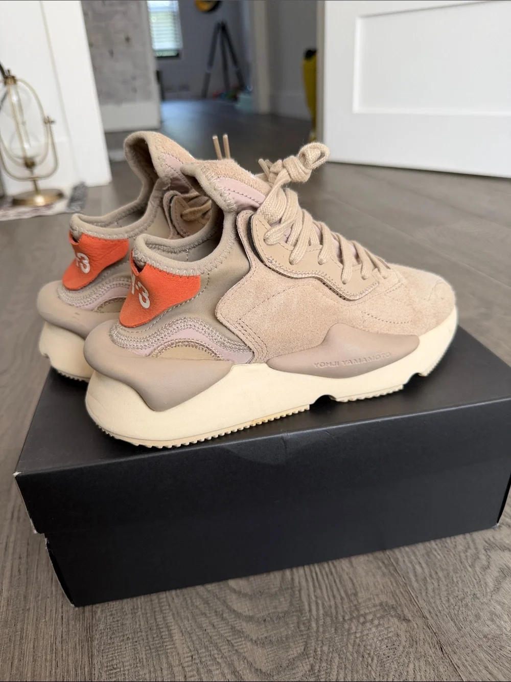 Y-3 Women’s Beige Suede Low-Top Sneakers